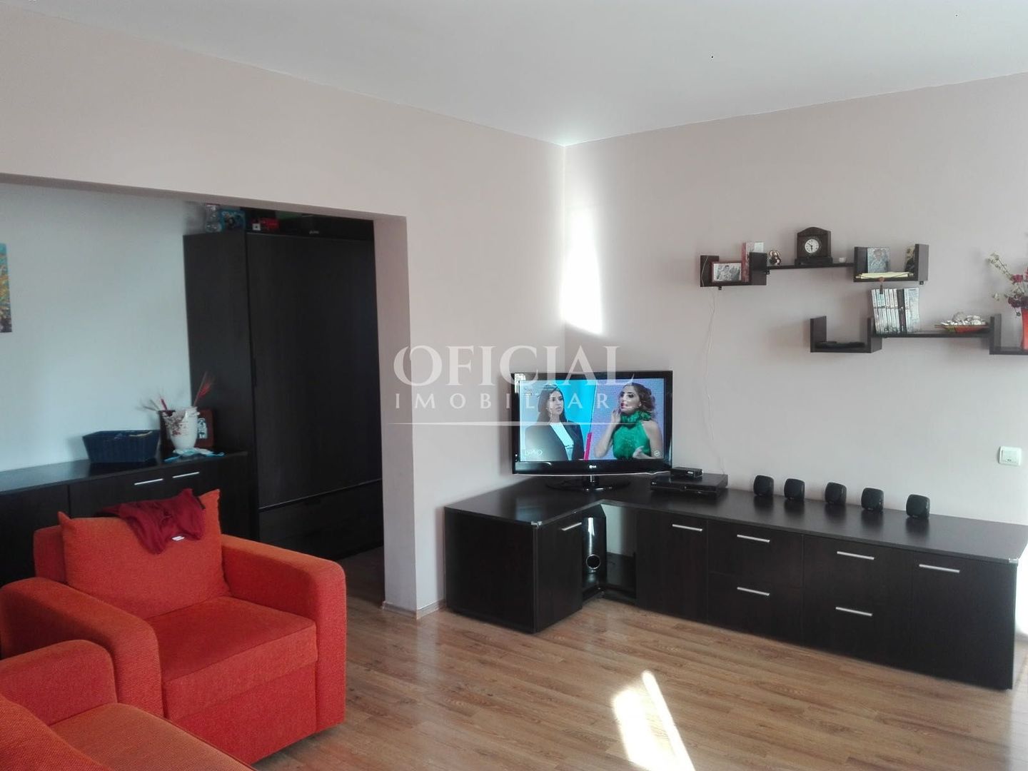 Apartament 2 camere | Parcare | 60 Mp | Zona Eroilor | Floresti - Poză 1