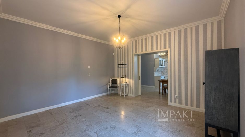 Apartament modern la vila cu gradina si teren 263mp aproape de centru - Poză 10