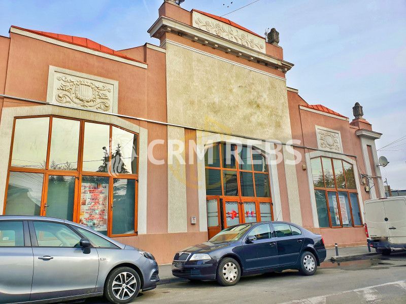 Spatiu comercial Impunator - Zona Centrala - 400 mp + 150 mp Mezanin - Poză 1