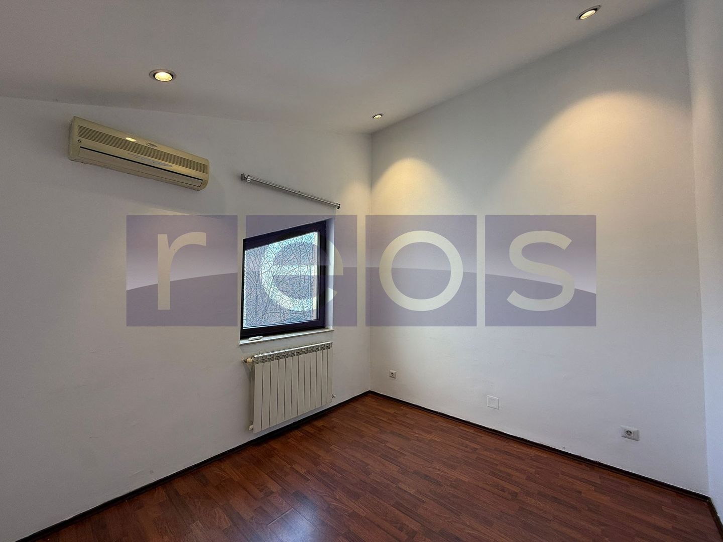 INCHIRIERE VILA 7CAMERE | PARCUL VERDI | 240MP | PARCARE | IDEAL BIROU - Poză 19