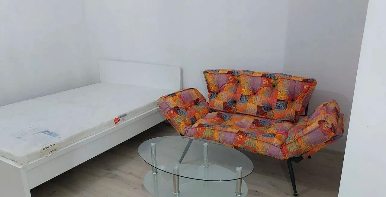 GARSONIERA DRUMUL TABEREI, BUCATARIE INCHISA, MODERN, METROU 10 MINUTE - Poză 1