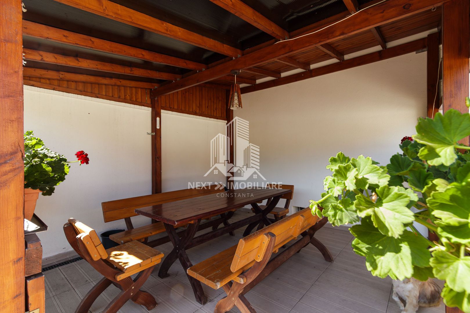 Vila S+P+2E+ M, garaj si spatiu comercial, Km4-5 - Poză 16