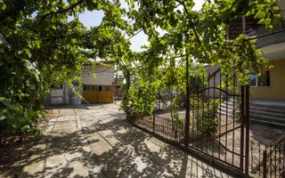 Casa de vanzare D+P+M Tarian - Poză 2