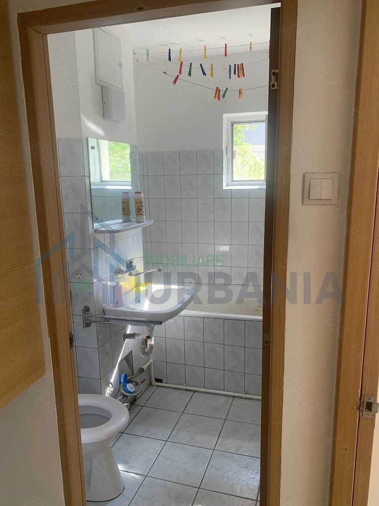 Apartament 3 camere, zona Sfântul Lazăr (Prof. A. Șesan), Iași - Poză 4
