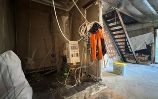 Unitate locativa tip casa insiruita – Zona Eroilor, Floresti - Poză 4