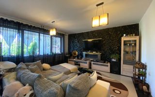 CASA DEOSEBITA APROAPE DE PROMENADA IN EUROCARTIER - Poză 3