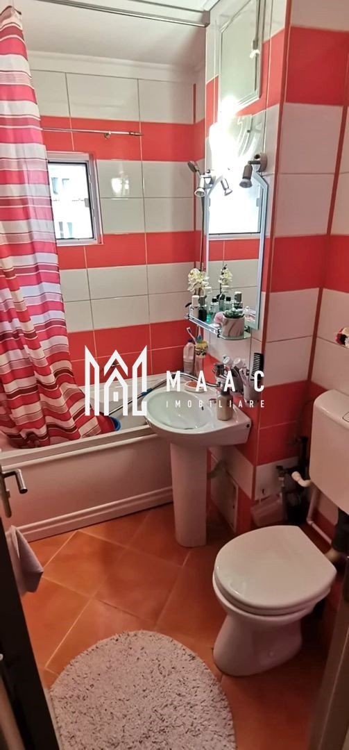 Apartament 3 camere I Decomandat I Zona Vasile Aaron - Poză 6