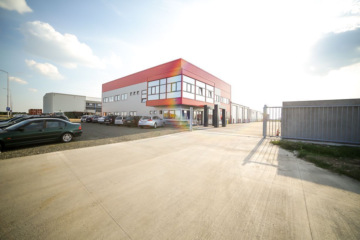 Spații moderne 205 mp și parcare, lângă autostradă - Poză 12