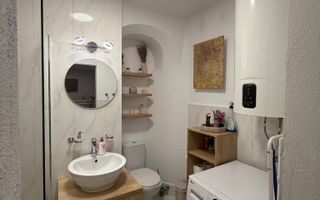 Garsoniera pentru Regim Hotelier | 30 mp |  | Piața mare | - Poză 13