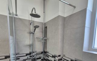 Închiriez 2 camere mobilat, Mamaia Nord, lângă Kaufland, termen lung - Poză 8