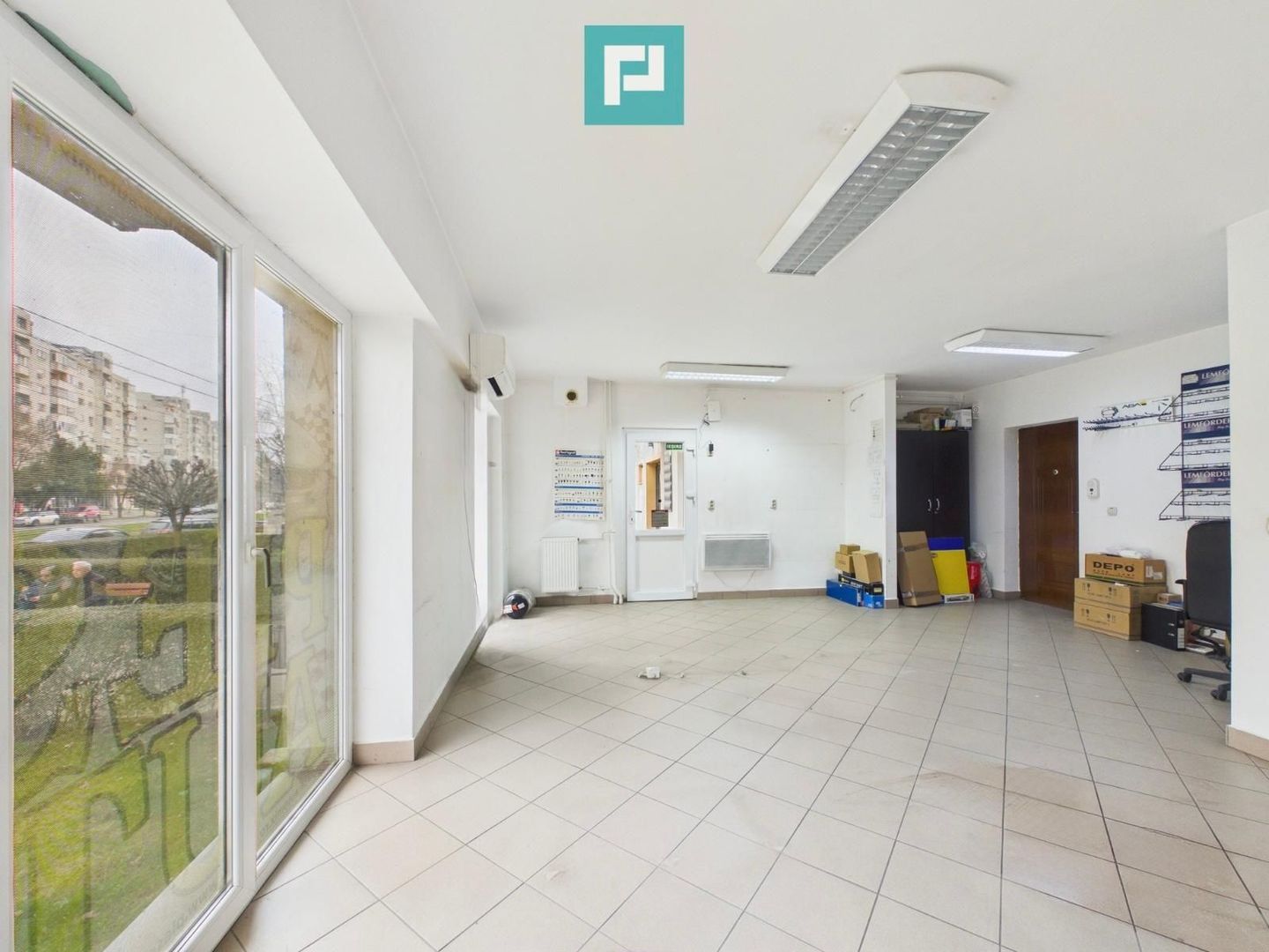 Spatiu comercial cu vitrină -Calea Aurel Vlaicu - Poză 2