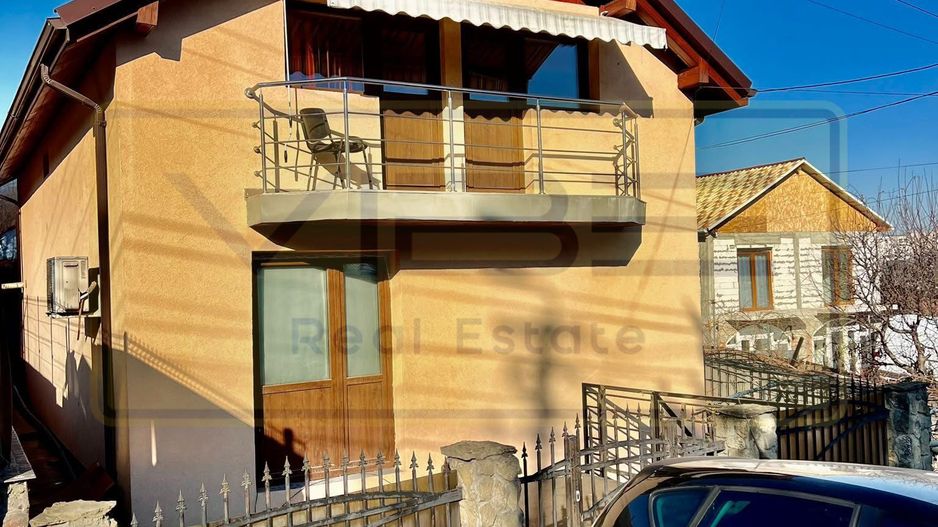 Casa zona Galata pentru Locuinta/Spatiu comercial/Medical - Poză 1