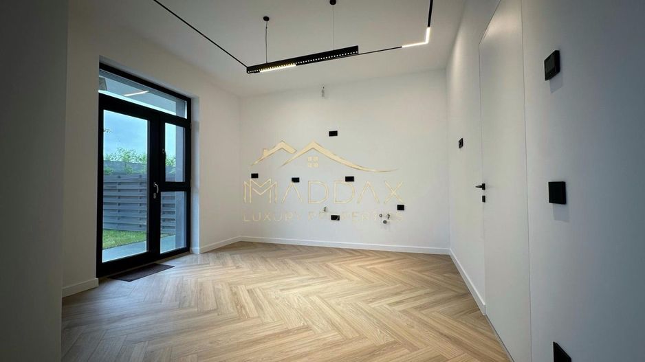 Vila individuala *432mp* + curte // 6 locuri Parcare / Pipera-Tunari - Poză 10