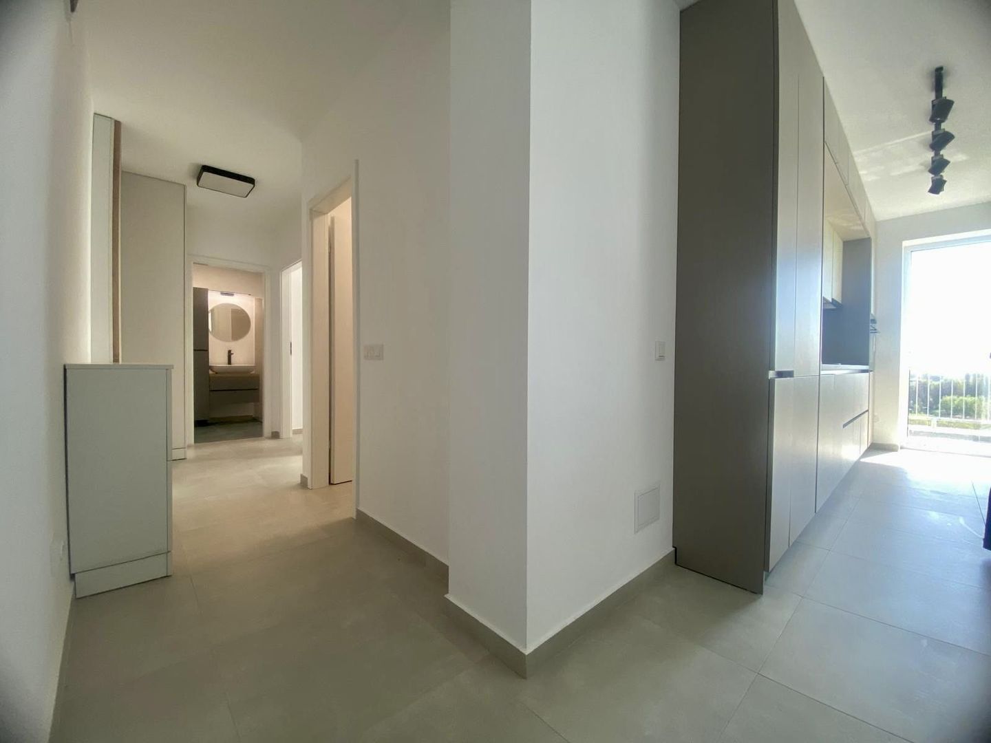 Vânzare apartament cu 3 camere zona rezidențiala Class Park Târgoviște - Poză 7