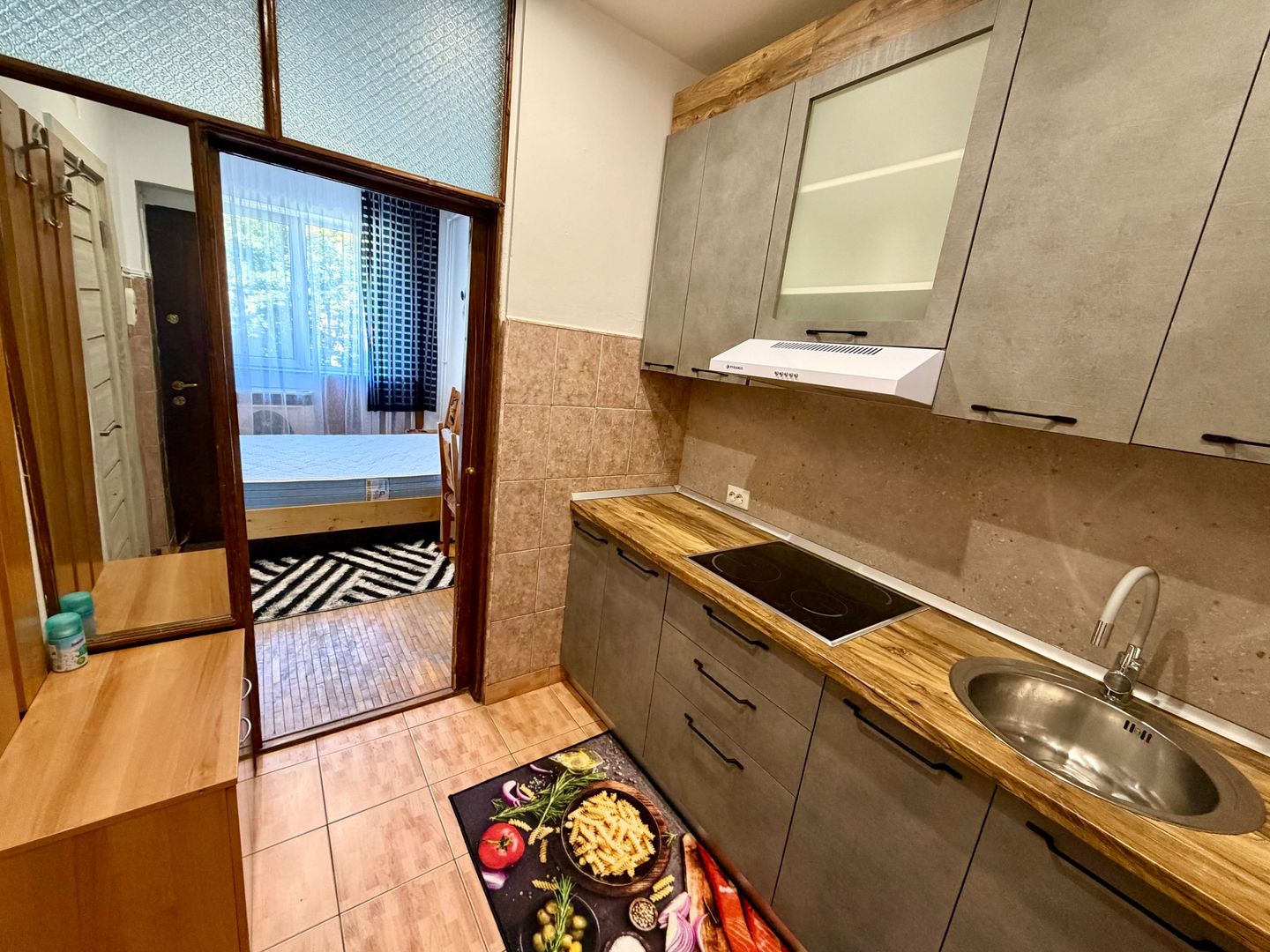 Garsoniera | zona Noua | etaj intermediar - Poză 3