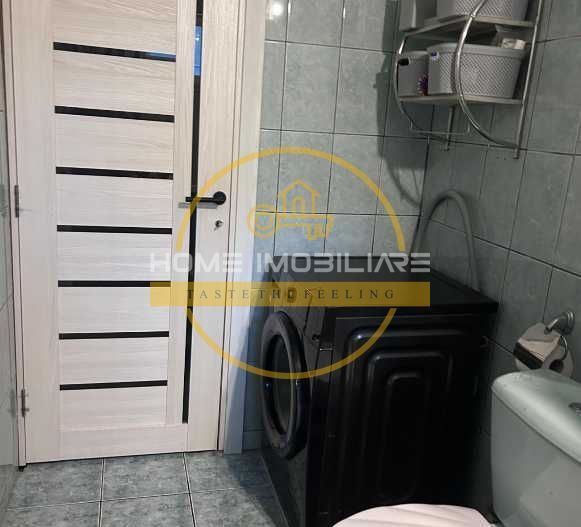 Apartament cu 3 camere/ 57mp/ zona Podu Ros - Poză 6