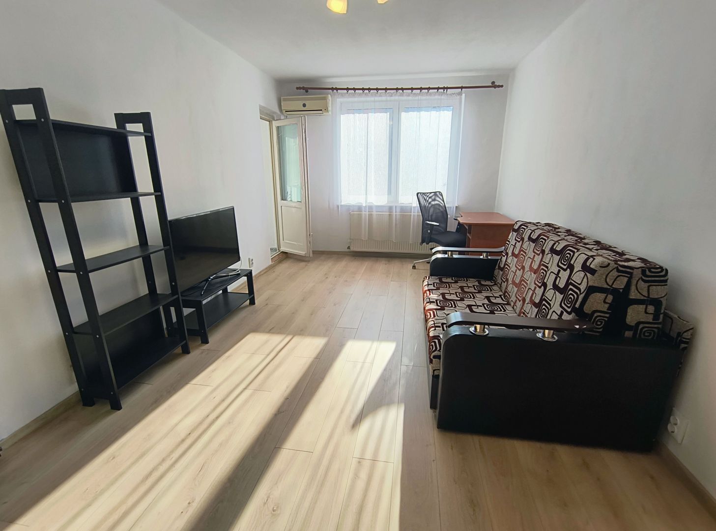 Calea Mosilor- Obor - Poză 1