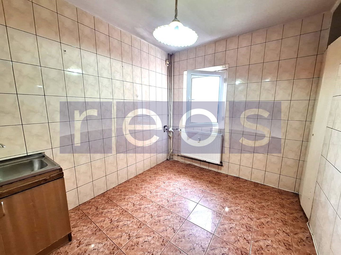 151900 EURO | APARTAMENT 3 CAMERE BLOC REABILITAT PANDURI - Poză 8