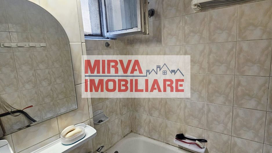 Apartament 2 camere Ultracentral, mobilat, utilat, decomandat - Poză 18