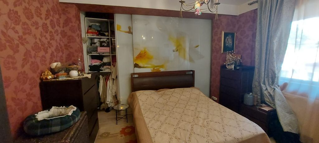 Apartament cu 3 camere pentru vanzare | curte 24 mp | Damaroaia - Poză 6