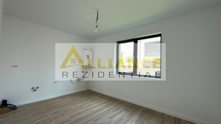 Vila individuala | 5 camere | 3 bai | Ideal Villas 3 - Poză 5