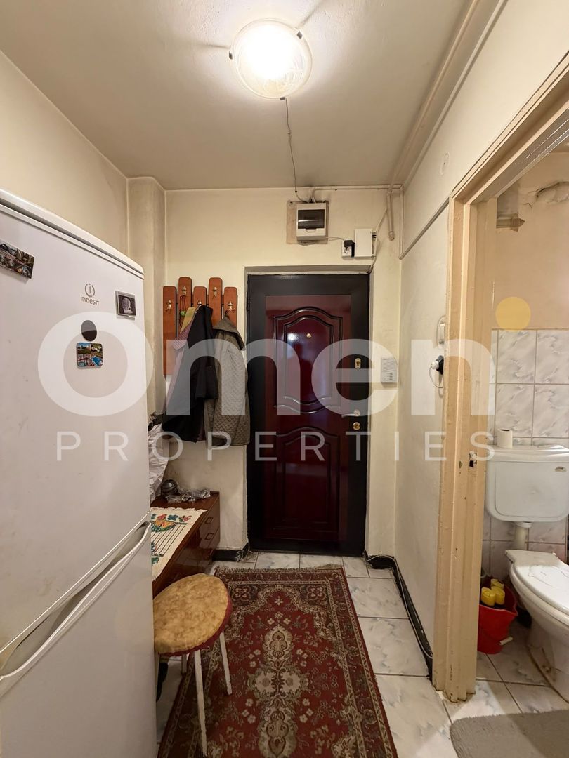 Garsoniera la etaj intermediar | 28 mp | zona Vivo - Poză 5