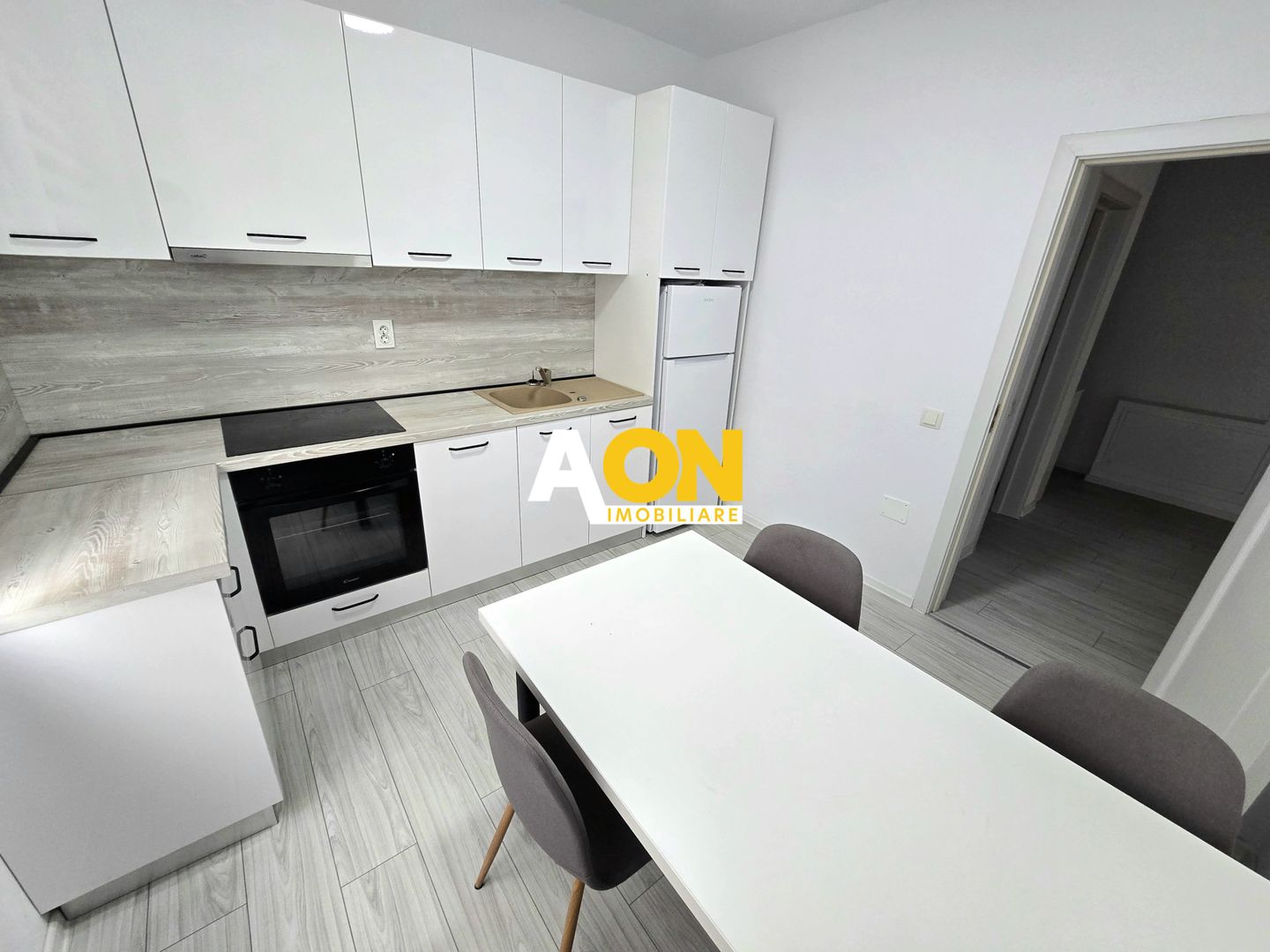 Apartament cu 3 Camere, Scară Interioară, Bloc Nou - Poză 5