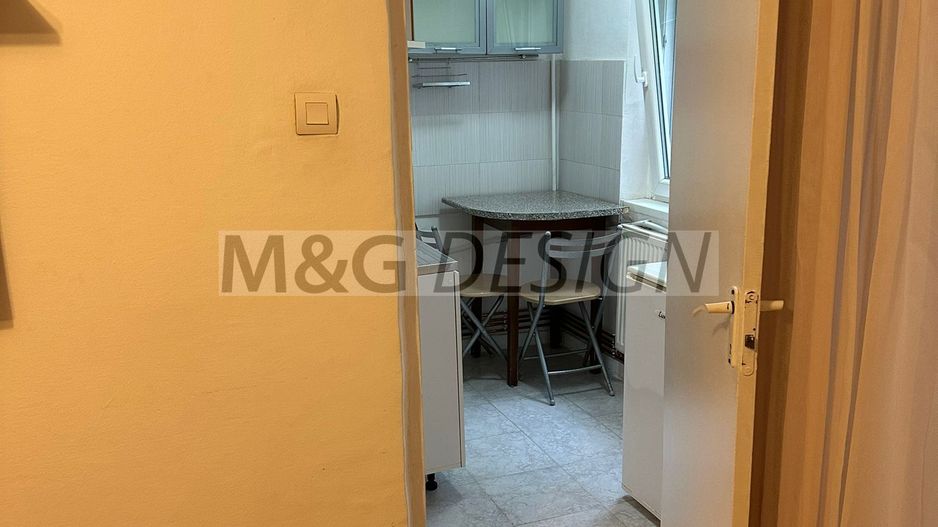 Aradului, et 2, garsoniera cu centrala proprie - Poză 12