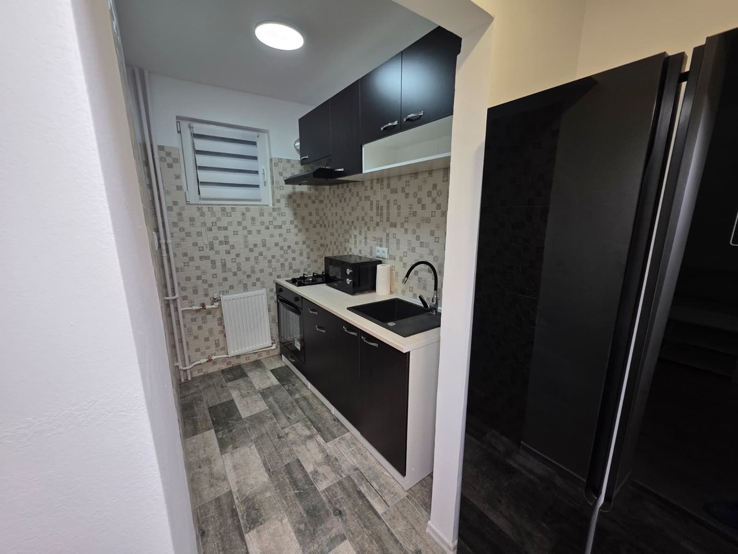 AP. 2 CAMERE RENOVA, TOTUL NOU, BUCATARIE INCHISA, METROU, COMISION 0% - Poză 14