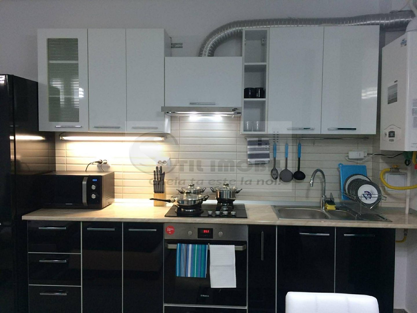 Apartament 3 camere+ Loc de parcare subteran – Cartier Visoianu - Poză 1