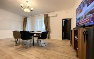 Spatiu de birouri in Vila Interbelica ***208mp*** // Zona Victoriei - Poză 12