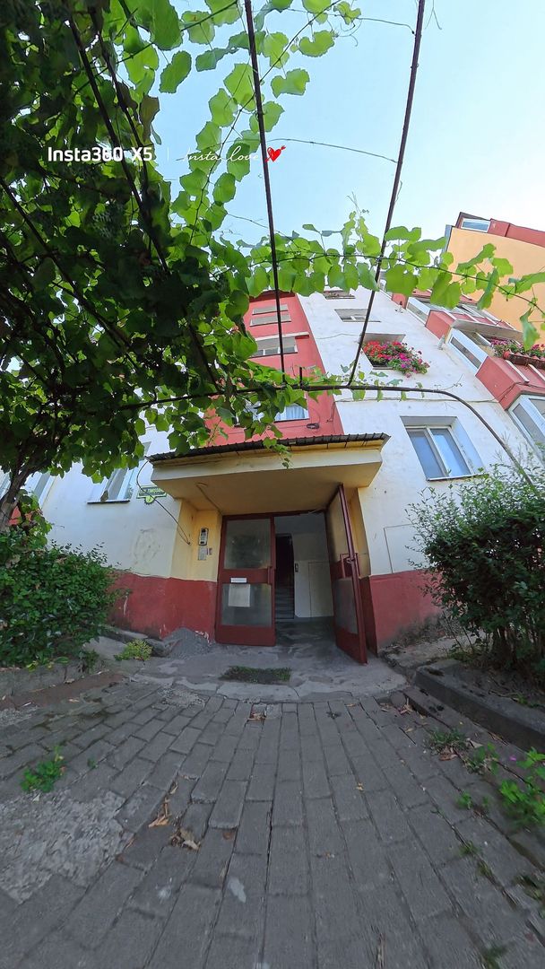 2 camere decomandate | Etaj1 | 55 mp | Triaj - Muzeul Locomotivelor | Resita - Poză 3