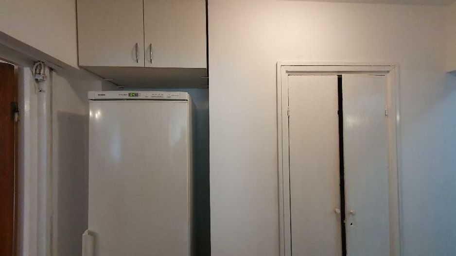 Particular - oferta ap 2 camere decomandat metrou Bucur Obor bloc reabilitat - Poză 9