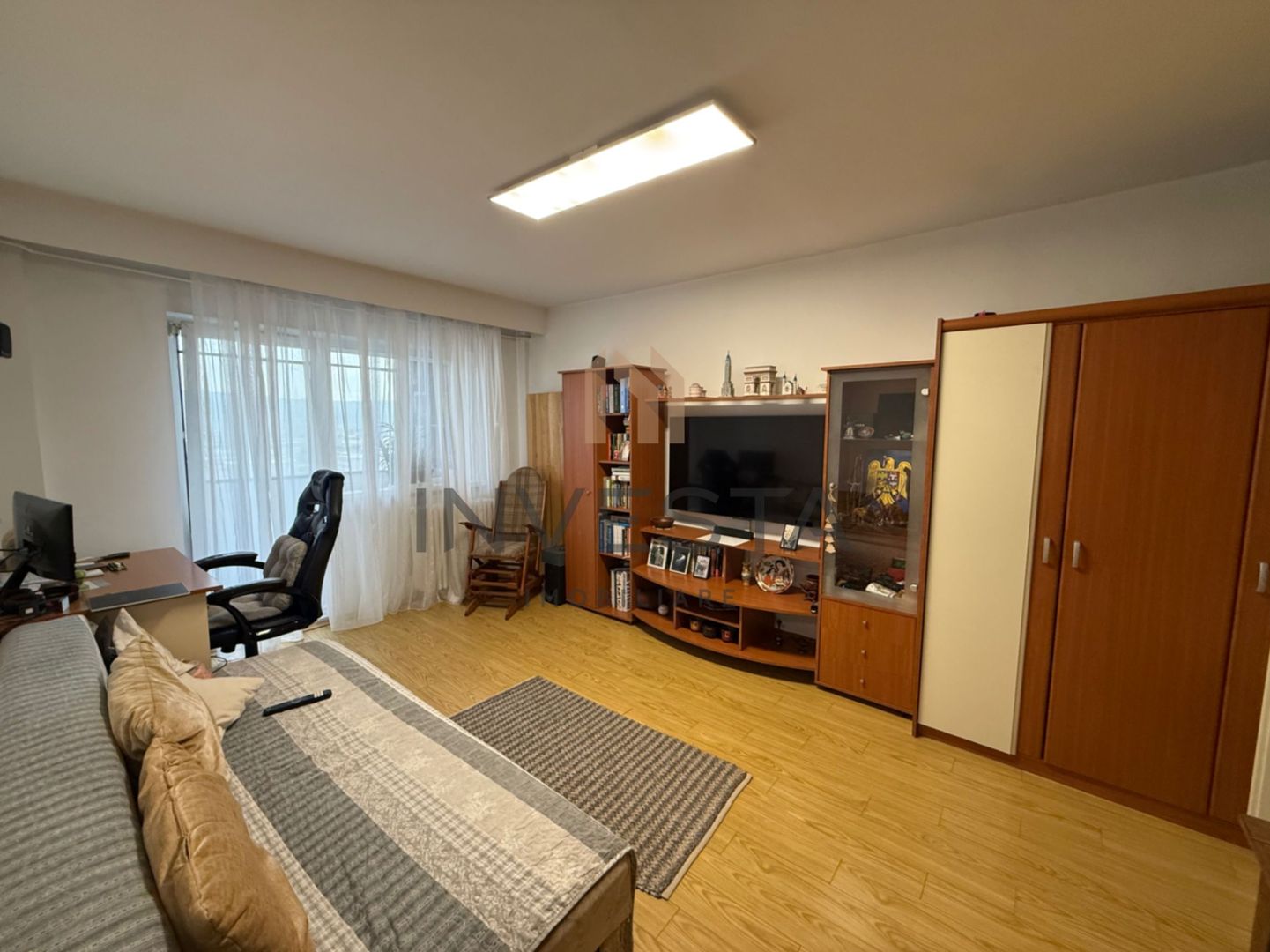 Apartament decomandat cu 4 camere si 2 balcoane - zona Marasti! - Poză 3