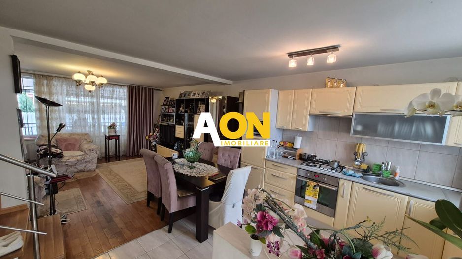 1/2 Duplex, 3 Camere, 126 mp, P+M, Zona Centru - Poză 3