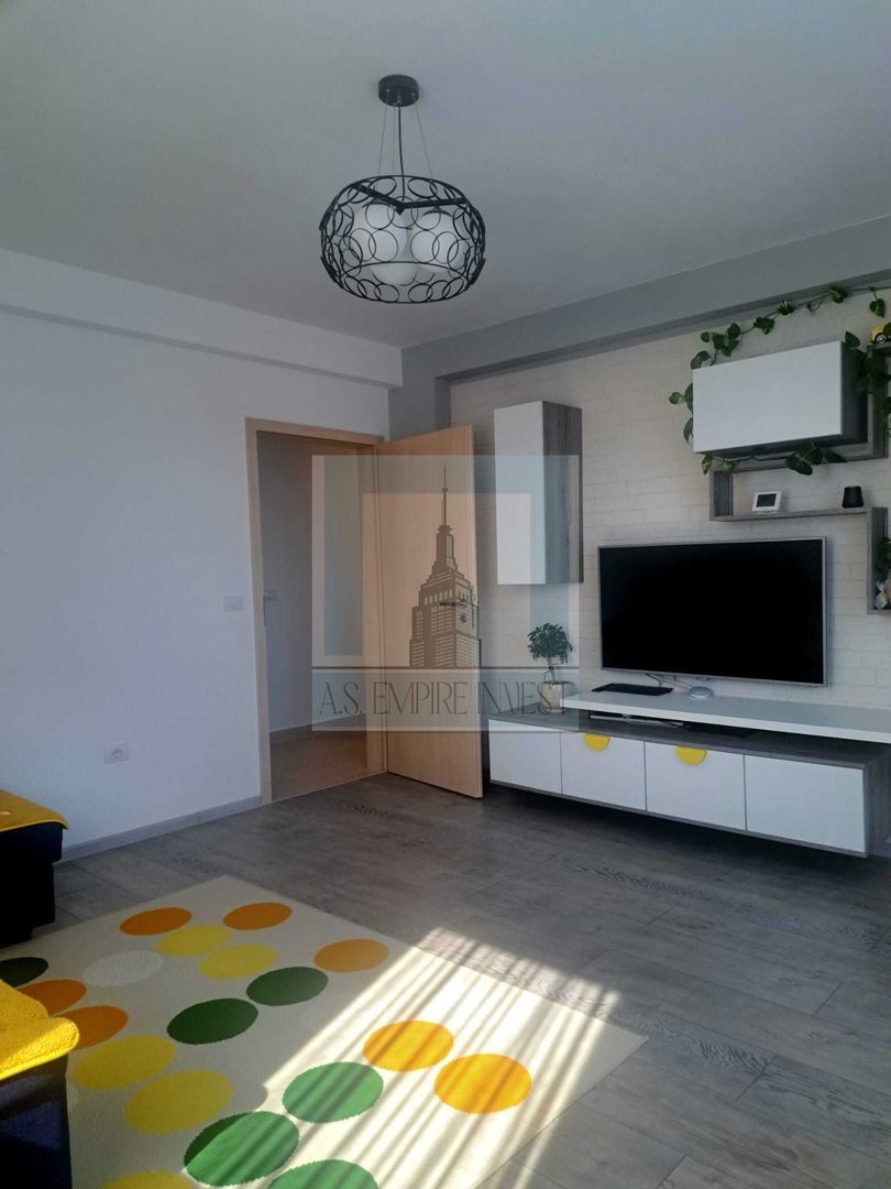 Apartament 3 camere + loc de parcare - zona Tractorul/Nicolae Labis - Poză 3