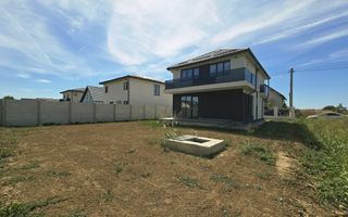 CASA INDIVIDUALA 4 CAMERE - TEREN 422 MP - COMUNA BERCENI - Poză 3