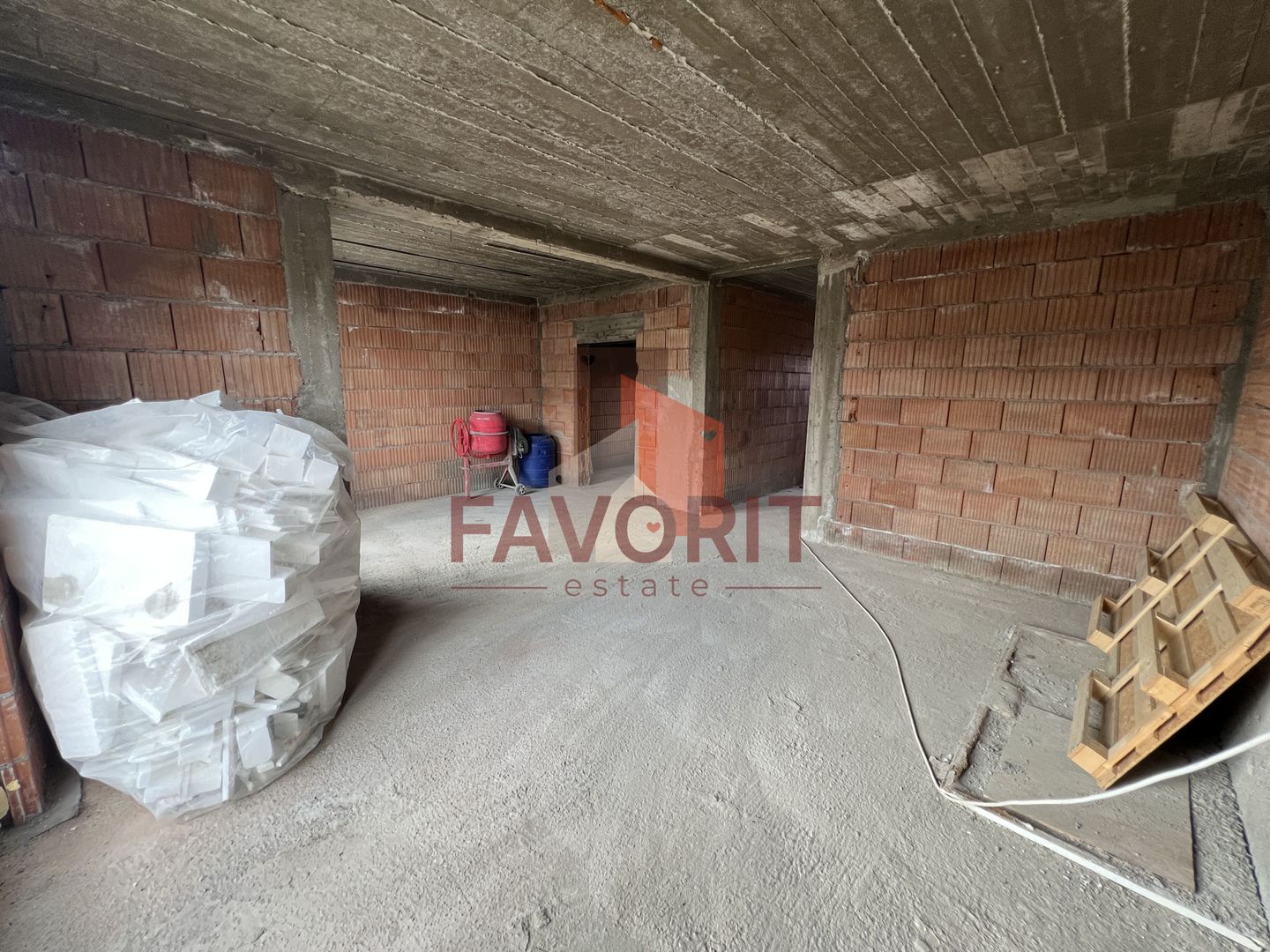 Duplex 4 camere | 3 bai | Giroc - Satu Batran - Poză 6