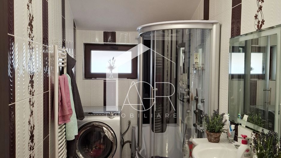 Vila cu 7 camere de vanzare in Paulesti - Poză 21