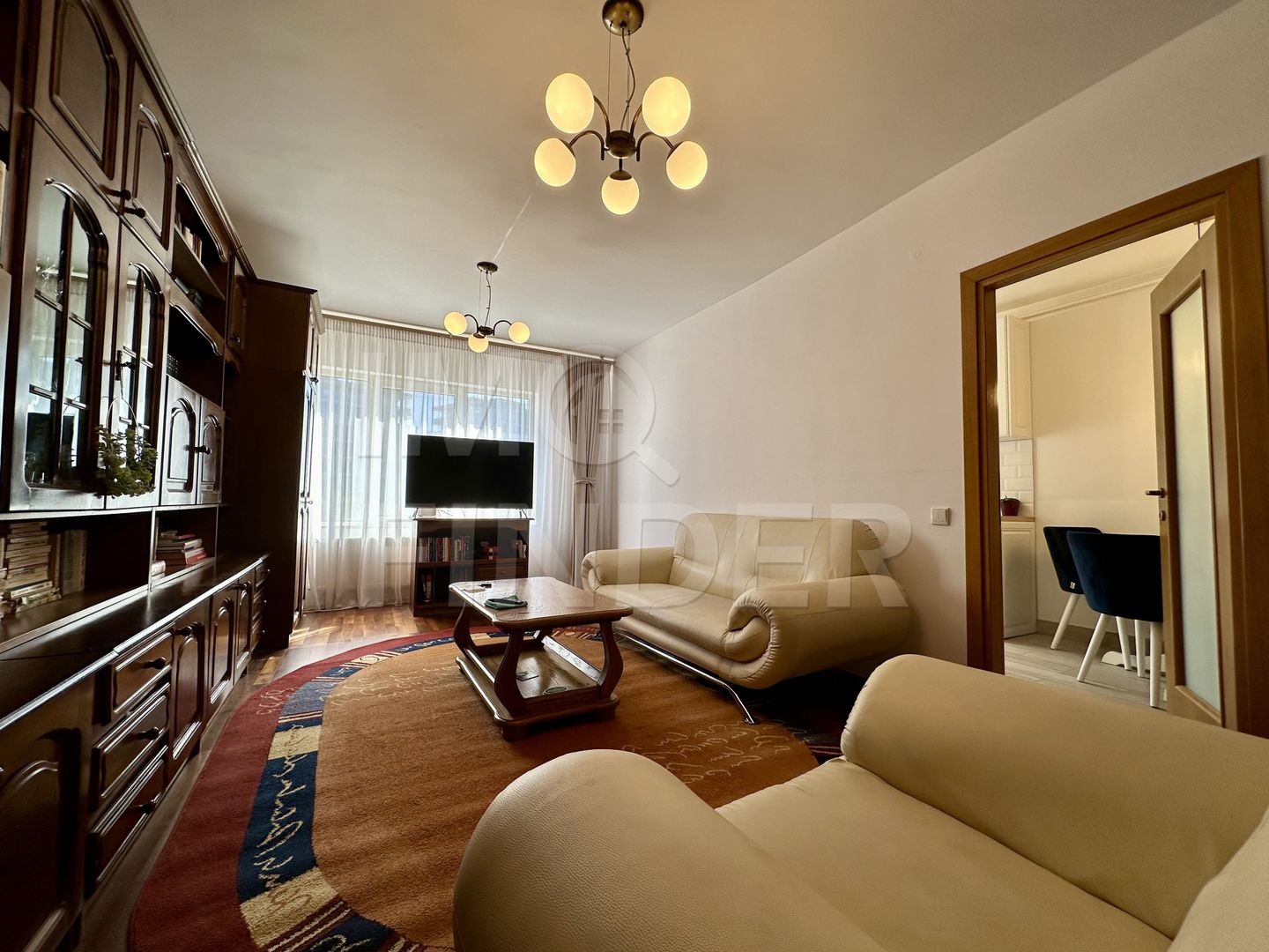 Inchiriere apartament 4 camere imobil nou, garaj - Poză 5