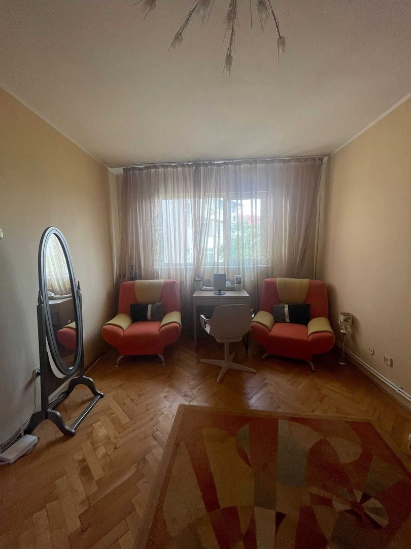 Ofer spre inchiriere apartament 2 camere decomandat – Mazepa 2 - Poză 6