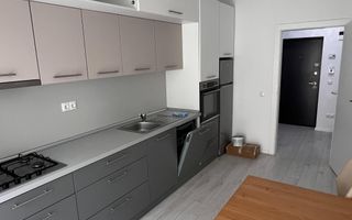 Garsoniera pe Pictor Brana, Selimbar- Etaj 2, loc de parcare si boxa - Poză 7