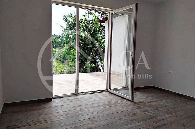 Casa de vanzare cu 4 camere in zona Matei Corvin, Oradea - Poză 12