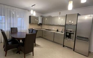 Apartament de inchiriat 3 camere elegant  –  zona Hotel Europa - Poză 1