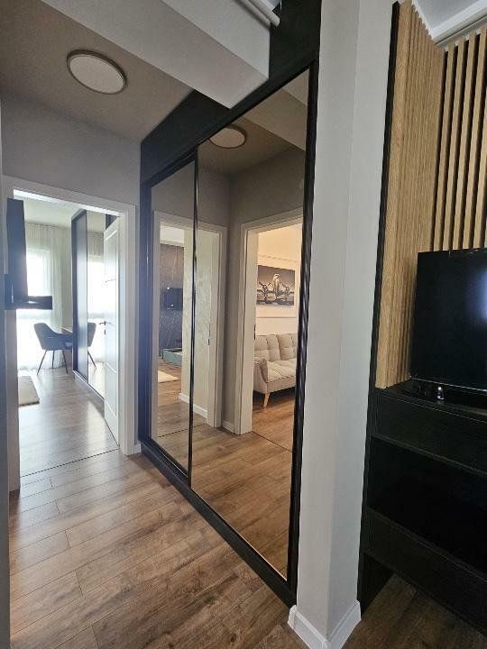 Apartament cu 3 camere la cheie - Poză 9