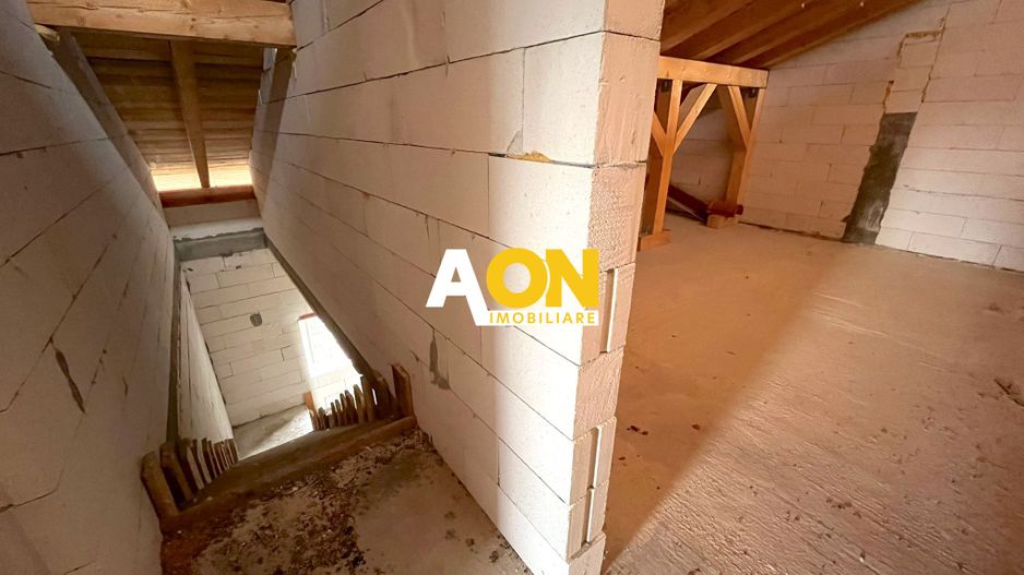 Casa de vanzare, 130 mp utili, 1000mp teren, panorama - Poză 23