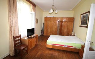 De inchiriat apartament cu 2 camere Gradina Publica et. 4, 300 euro - Poză 3