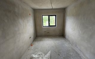 Casa Individuala cu 4 camere si gradina, in Cristian - Poză 8