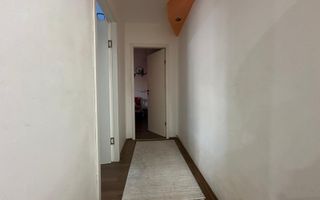 4 camere | etaj intermediar | centrala proprie | mobilat si utilat | boxa | - Poză 8