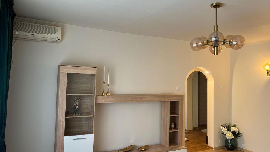 Apartament 3 camere | 2 Bai | Zona Mall Vitan | Centrala Proprie - Poză 3